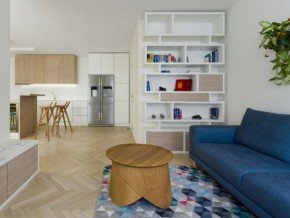Living room with a kitchenette in three room apartment (Praha Žižkov)